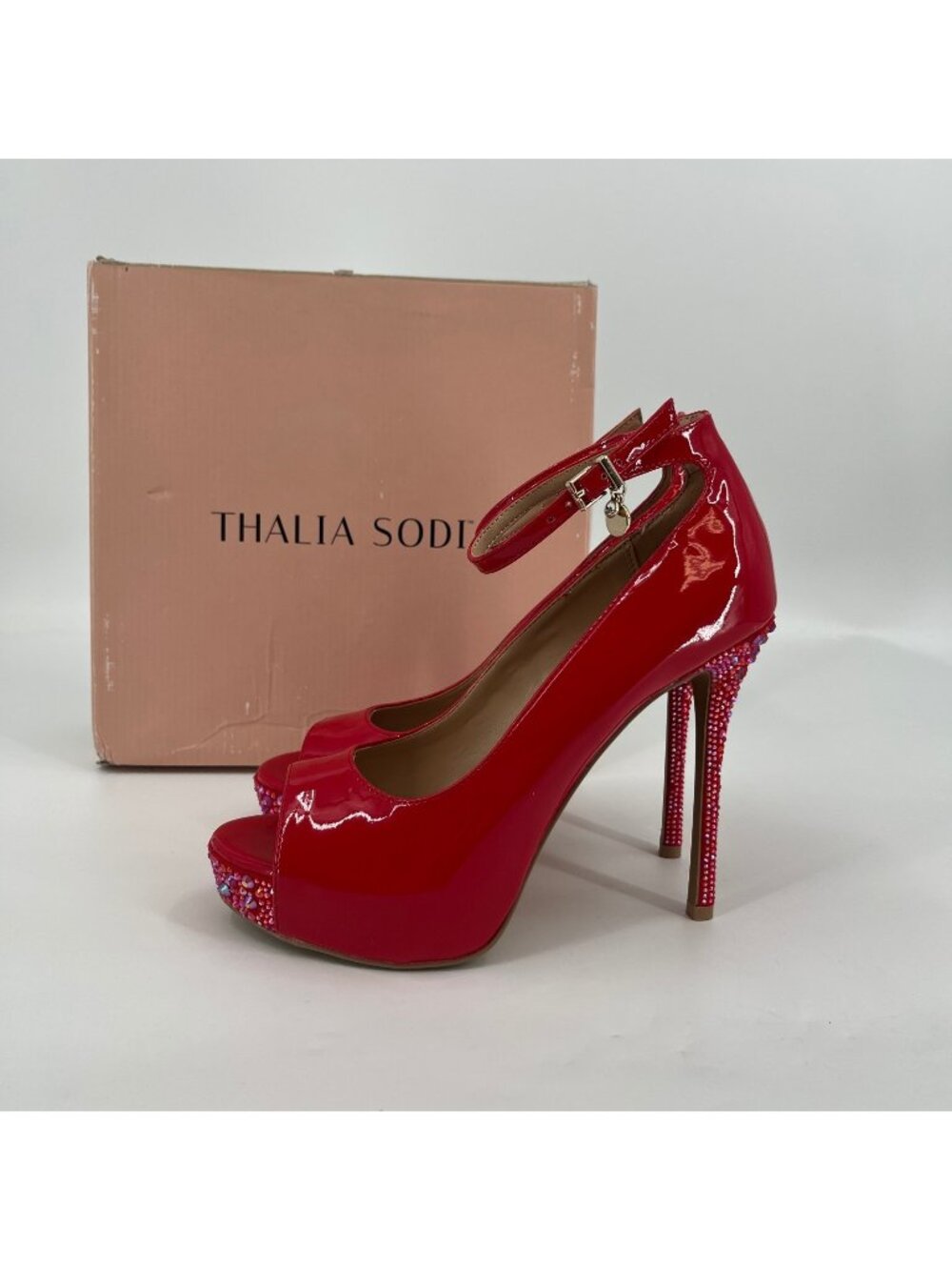 Thalia Sodi Libbie Pumps Red Patent Size 8M Rhinestone Platform Stiletto Heels